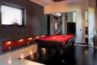 professional pool table moves in Hampton content image 2