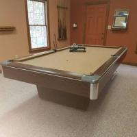 Big G Gandy Pool Table with Accessories